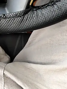 Snapshot of ertance40 chatting on September 20, 12:27 pm ertance40 online show from September 20, 12:27 pm