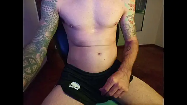 Snapshot of rumplstink chatting on February 10, 4:52 am rumplstink online show from February 10, 4:52 am