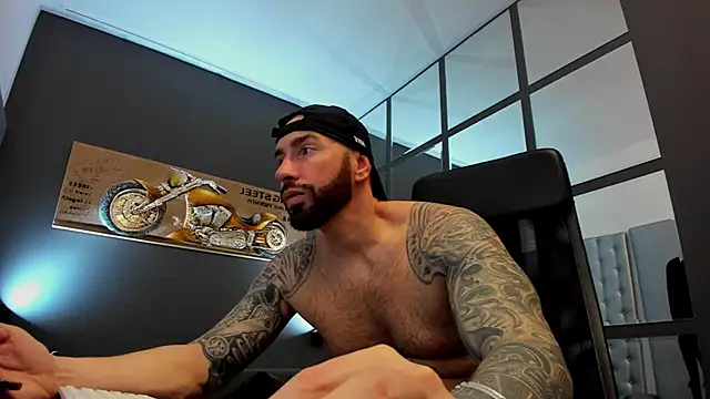 AronGrant online show from March 5, 8:10 am