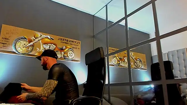 AronGrant online show from February 13, 11:26 am