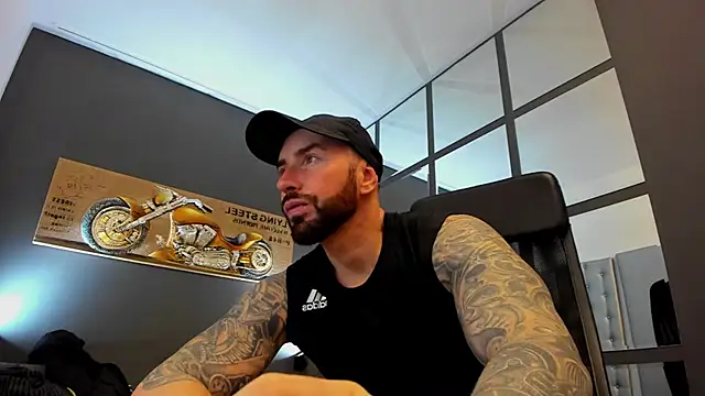 AronGrant online show from December 20, 10:05 am