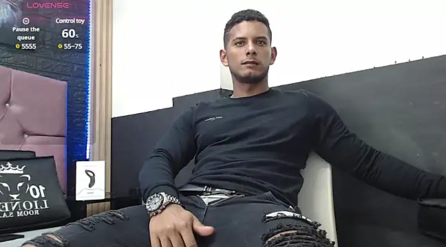 Chris Dick23 online show from March 4, 5:00 am