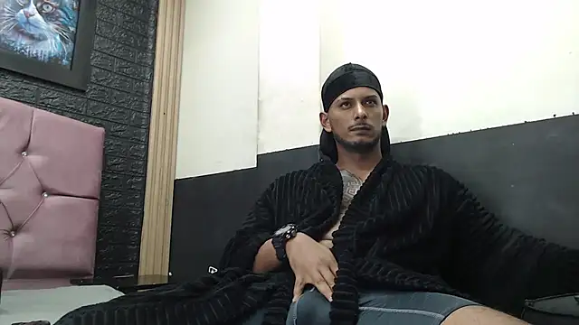 Chris Dick23 online show from October 12, 4:39 am