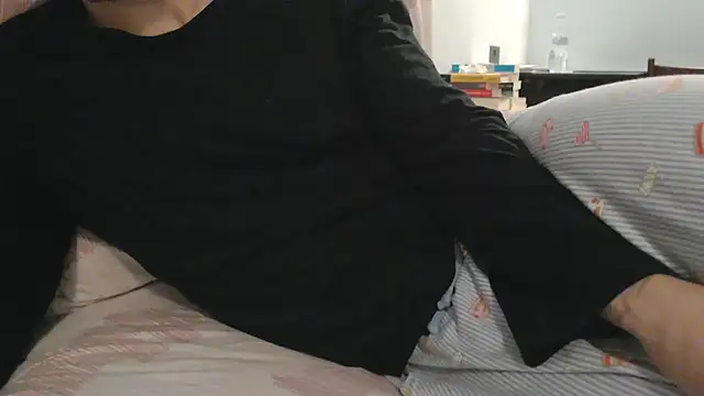 -theshyguy92- online show from February 8, 10:08 pm