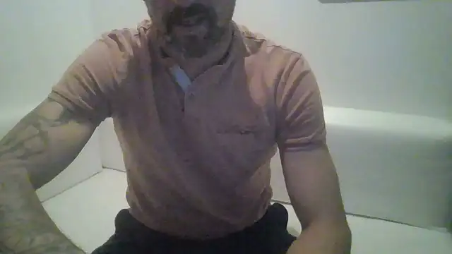 vinzz49 online show from October 25, 8:32 pm