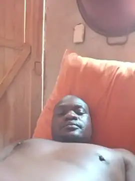 tonniii33 online show from February 3, 1:16 pm