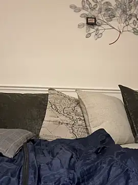 Shyboy817 online show from September 13, 6:53 pm