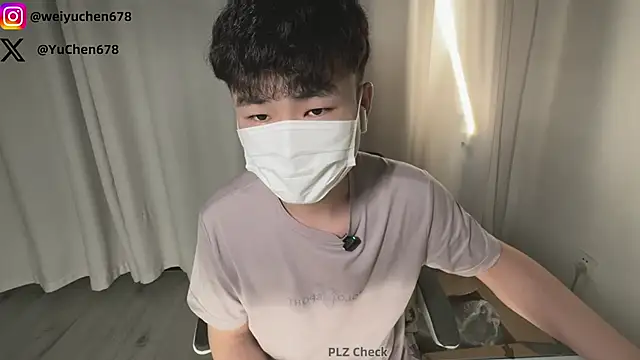 iMaskDoll online show from September 13, 11:00 am