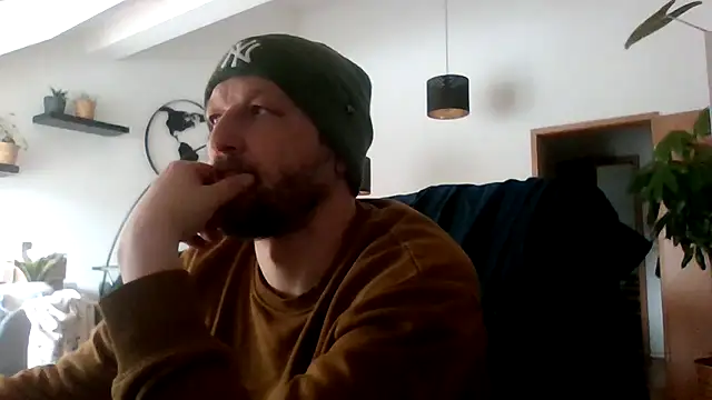 BennyLommy online show from February 18, 12:58 pm