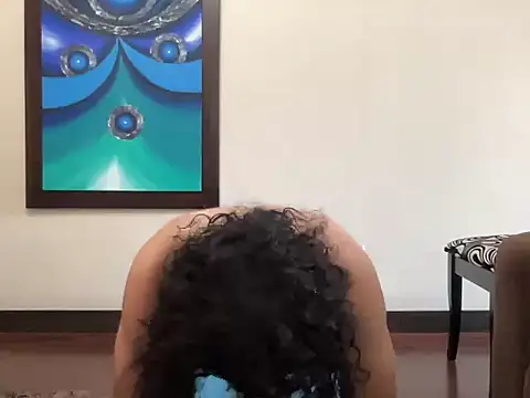 littlelatinhunter online show from November 10, 1:16 pm