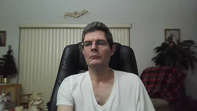 Copfiremen4566 online show from December 23, 3:29 am