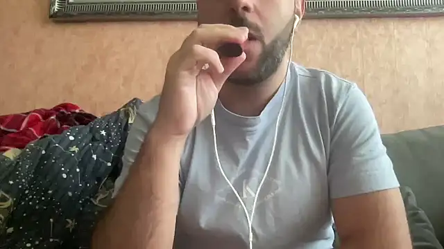 RedDante89 online show from December 15, 8:30 am