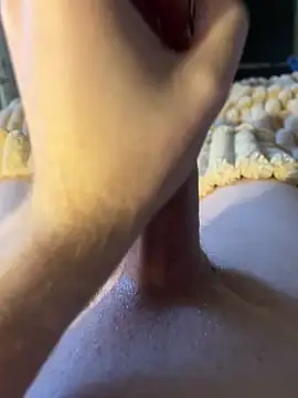 Snapshot of 40Cakes chatting on January 12, 3:46 pm 40Cakes online show from January 12, 3:46 pm