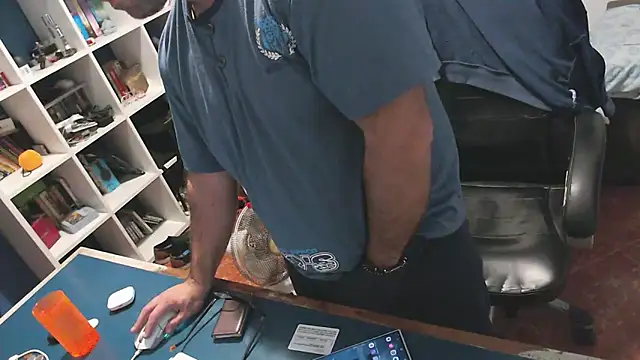 ravingr4d4 online show from November 8, 12:36 am