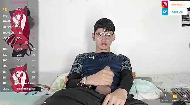 Snapshot of juan_stiven chatting on March 14, 7:12 pm juan stiven online show from March 14, 7:12 pm