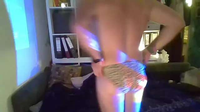 Snapshot of Fuckbuddy36 chatting on October 19, 11:30 pm Fuckbuddy36 online show from October 19, 11:30 pm