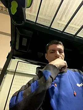 Snapshot of Ricoleckt chatting on September 22, 4:28 pm Ricoleckt online show from September 22, 4:28 pm