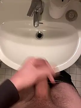 Snapshot of Ricoleckt chatting on March 12, 5:49 pm Ricoleckt online show from March 12, 5:49 pm