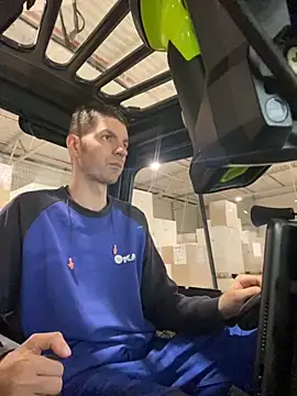 Snapshot of Ricoleckt chatting on September 12, 3:56 pm Ricoleckt online show from September 12, 3:56 pm