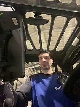 Snapshot of Ricoleckt chatting on March 6, 2:51 pm Ricoleckt online show from March 6, 2:51 pm