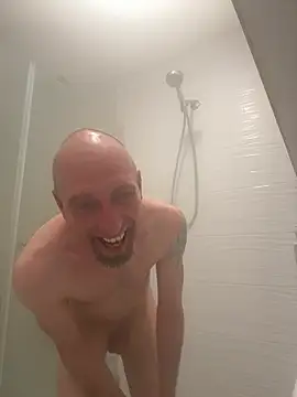 El Gizmo online show from March 3, 6:13 am