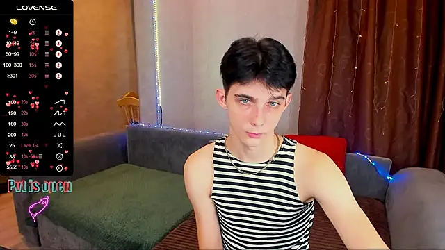 Aaron Boom online show from November 14, 5:10 am