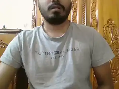 Snapshot of desiboyasif chatting on October 24, 5:47 pm desiboyasif online show from October 24, 5:47 pm