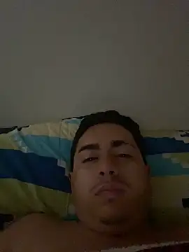 DanielGomez9 online show from March 7, 1:18 pm