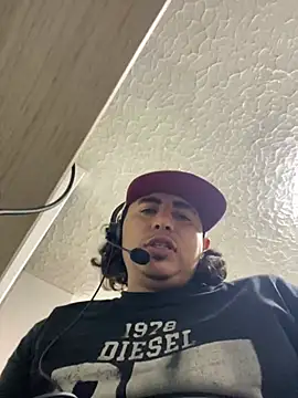 DanielGomez9 online show from February 16, 8:18 pm