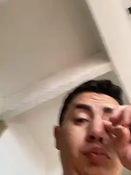 DanielGomez9 online show from March 2, 3:31 pm