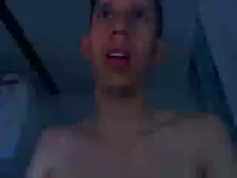 Snapshot of Ian_zaenzz chatting on October 24, 3:19 am Ian zaenzz online show from October 24, 3:19 am