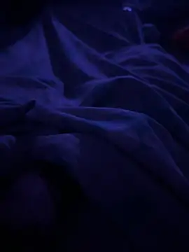 Snapshot of Abspritzerboy21 chatting on December 21, 12:20 am Abspritzerboy21 online show from December 21, 12:20 am