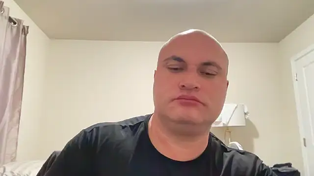 SluggishChase99 online show from December 1, 11:41 pm