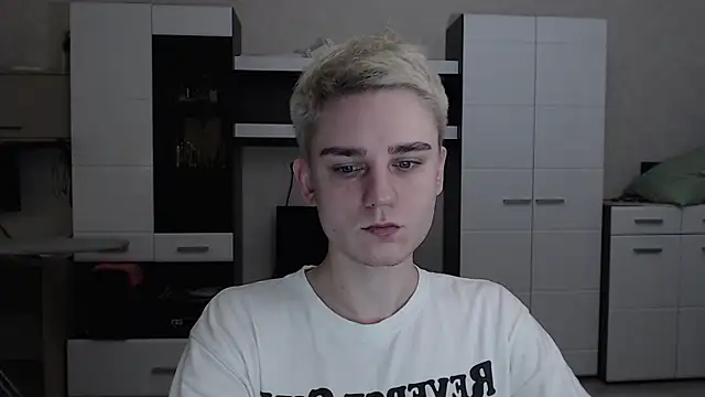 angryzan online show from March 7, 4:45 am