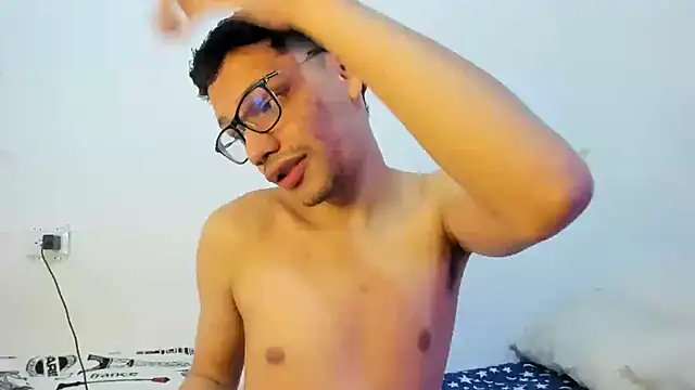 Diego-Monsalve online show from October 4, 10:47 pm