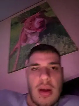 Snapshot of oscar_sweet22 chatting on October 13, 8:04 pm oscar sweet22 online show from October 13, 8:04 pm