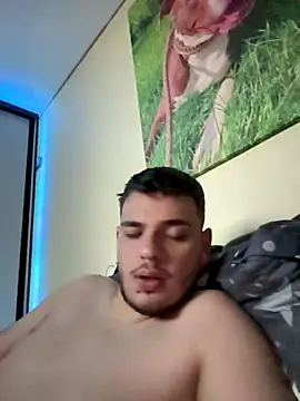 Snapshot of oscar_sweet22 chatting on October 22, 9:18 pm oscar sweet22 online show from October 22, 9:18 pm