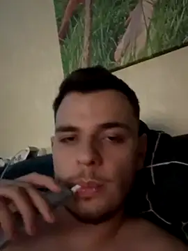 Snapshot of oscar_sweet22 chatting on October 16, 8:50 pm oscar sweet22 online show from October 16, 8:50 pm