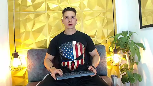 Snapshot of Baxter_Dex chatting on December 14, 4:12 am Baxter Dex online show from December 14, 4:12 am