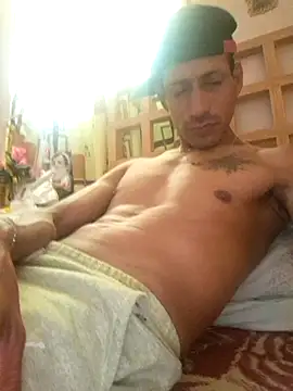 fkoito online show from September 25, 9:57 pm