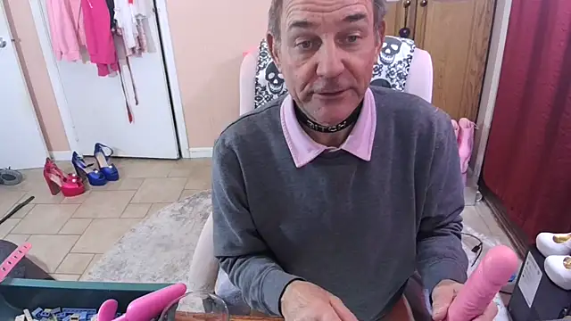 OHMichelleOH online show from December 20, 11:56 pm