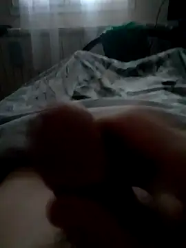 Snapshot of CazzoDURO883 chatting on March 3, 7:28 am CazzoDURO883 online show from March 3, 7:28 am