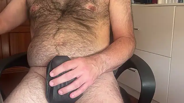 spanishairy online show from July 26, 8:11 am