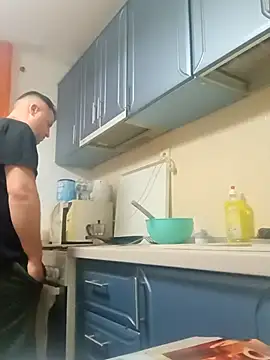 LucianM6 online show from November 12, 3:07 pm