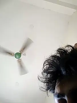 Snapshot of nikshows chatting on December 9, 2:34 am nikshows online show from December 9, 2:34 am