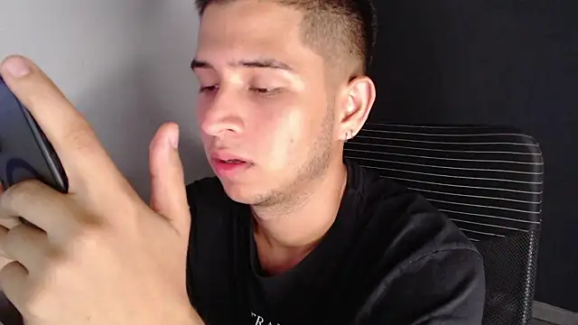 harold 18  online show from March 17, 5:48 pm