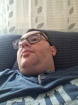 Snapshot of Javier_bear chatting on March 18, 2:28 pm Javier bear online show from March 18, 2:28 pm