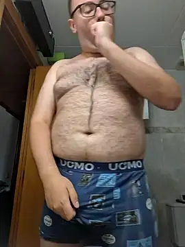 Javier bear online show from July 2, 12:55 pm