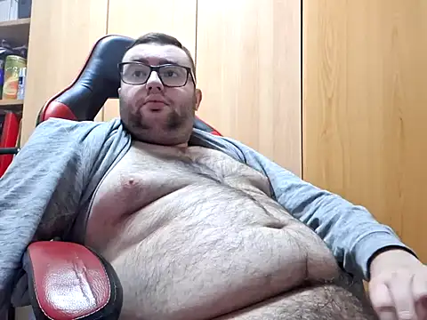 Snapshot of Javier_bear chatting on December 14, 2:31 pm Javier bear online show from December 14, 2:31 pm