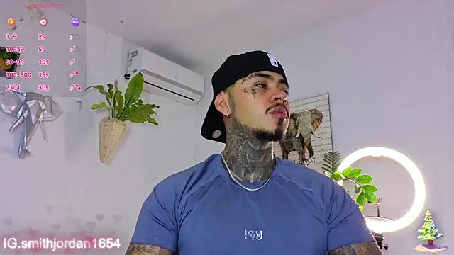 JordanSmiith  online show from December 2, 8:56 pm